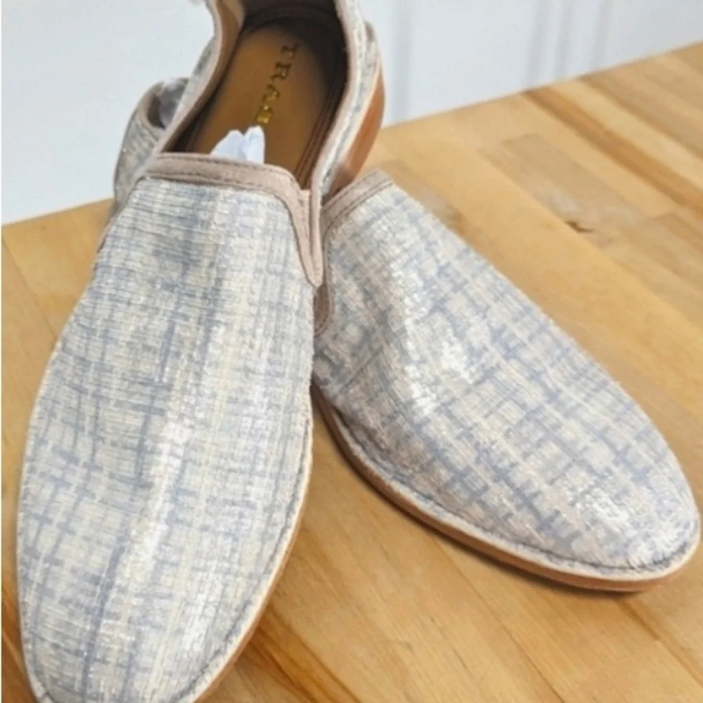 Trask Womens loafers size 11 worn once for fashion show